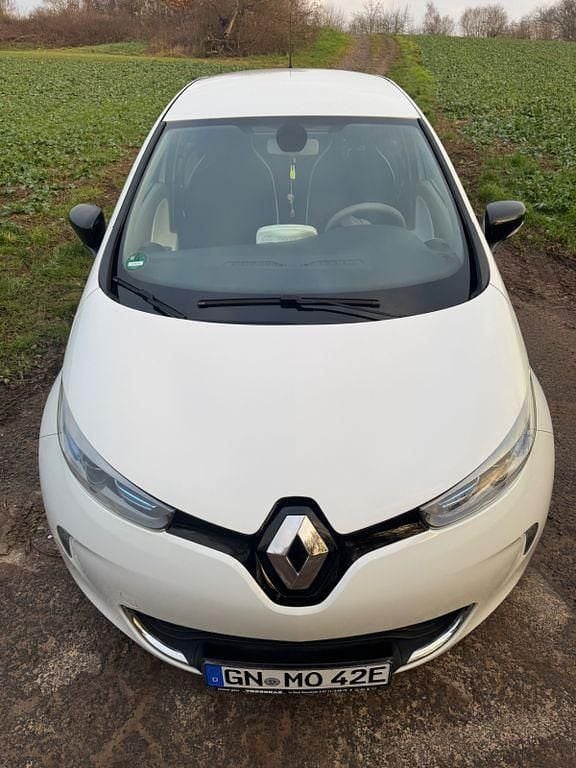 Gebraucht Renault Zoe Life 64 kW (88 PS) 2016 Weiß Kleinwagen