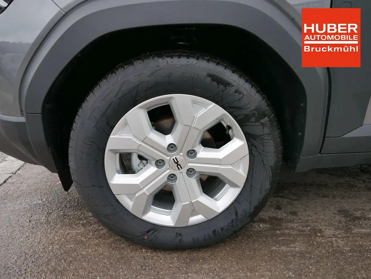Neu Dacia Duster Expression 140 PS (102 kW) 2026 Schistégrau SUV
