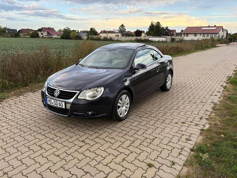 Blau Gebraucht 2006 VW Eos Cabrio | 3.999 € (Etwas zu teuer) - Bild 1/4