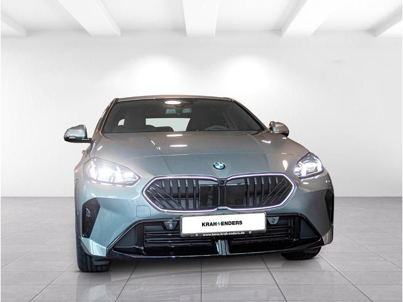Gebraucht BMW 220 M Sport 170 PS (125 kW) 2026 Skyscraper grau metallic Limousine