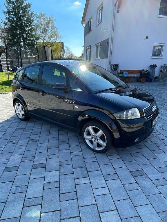 Second-hand Audi A2 75 CP (55 kW) 2003 Negru Hatchback