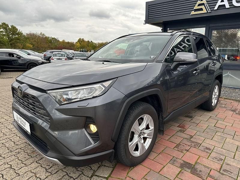 Gebraucht Toyota RAV4 Comfort 175 PS (128 kW) 2019 Grau SUV