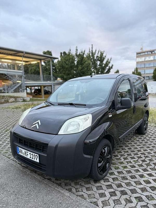 Schwarz Gebraucht 2012 Citroën Nemo Van / Kleinbus | 3.099 € (Fairer Preis) - Bild 1/4