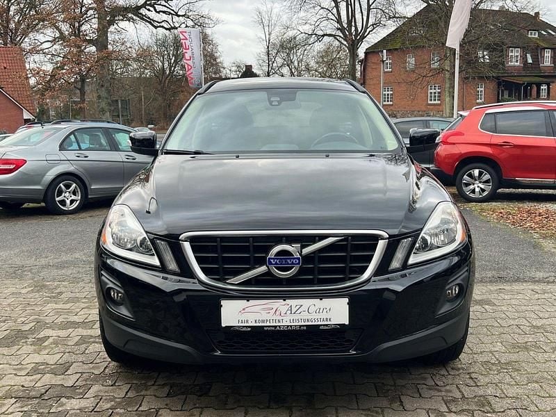 Gebraucht Volvo XC60 Kinetic 175 PS (128 kW) 2010 Schwarz SUV