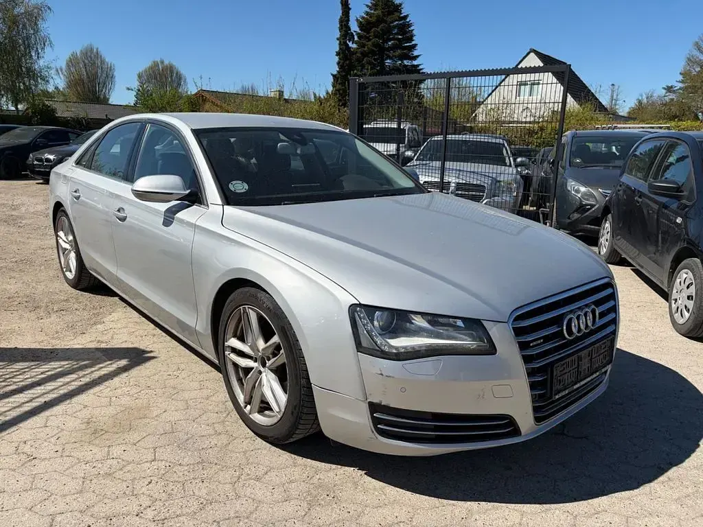 Gebraucht Audi A8 Sport 250 PS (183 kW) 2012 Silber Limousine