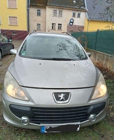 Silber Gebraucht 2007 Peugeot 307 Filou Kombi | 1.800 € (Fairer Preis) - Bild 1/4