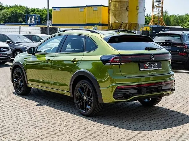 Gebraucht VW Taigo R-line 150 PS (110 kW) 2025 Grün SUV