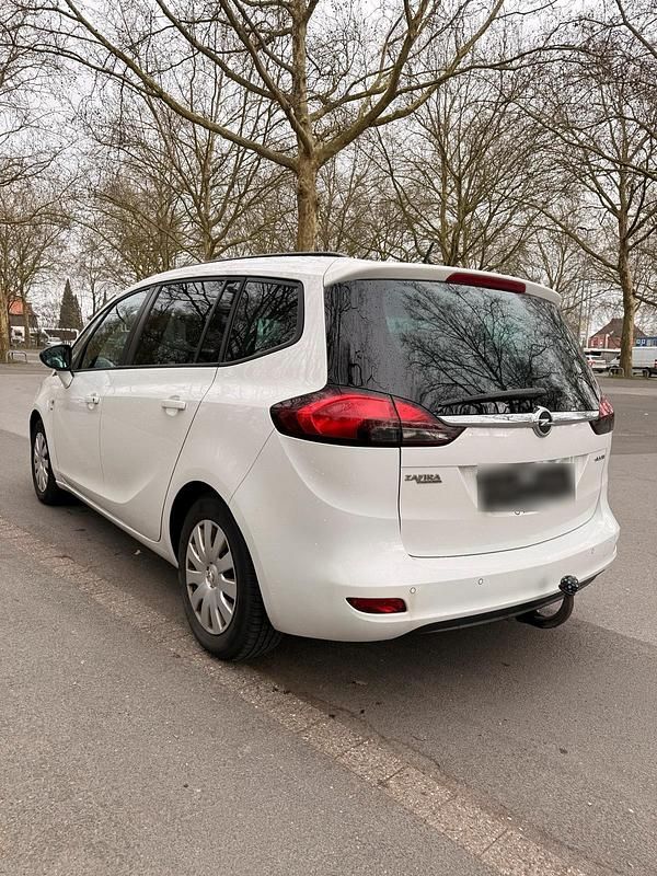 Gebraucht Opel Zafira Tourer 134 PS (98 kW) 2015 Weiß Van / Kleinbus