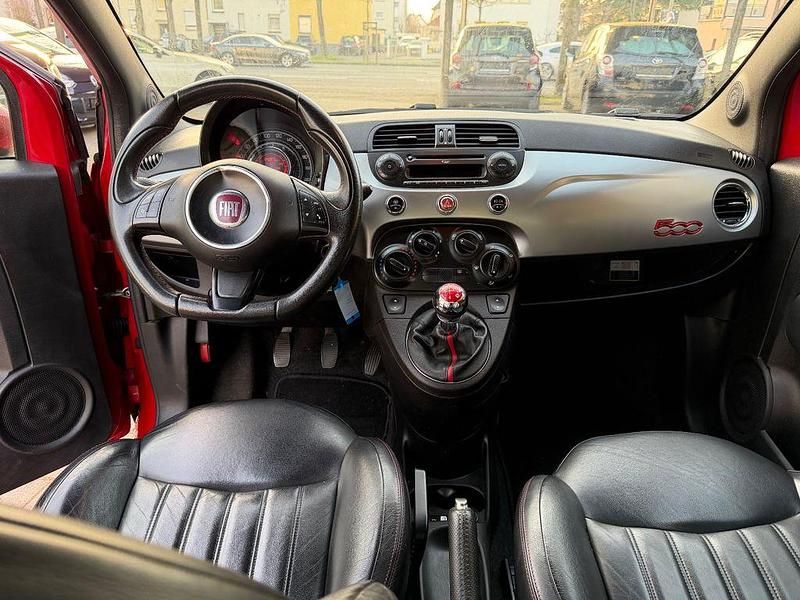 Gebraucht Fiat 500 69 PS (50 kW) 2013 Rot Limousine