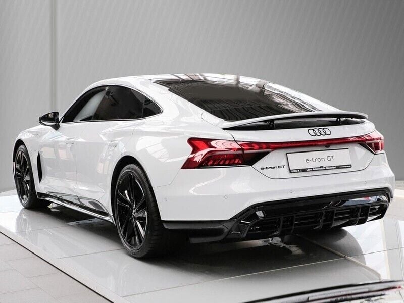 Gebraucht Audi e-tron GT quattro Ambiente 350 kW (476 PS) 2022 Grau Limousine
