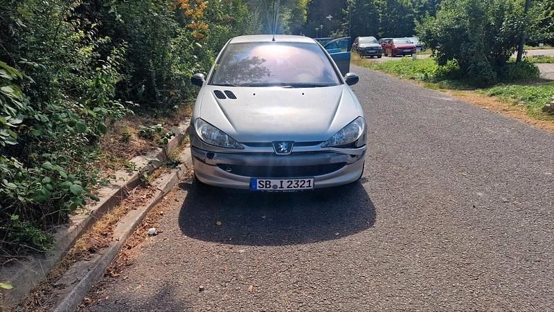 Gebraucht Peugeot 206 2003 Silber Kleinwagen