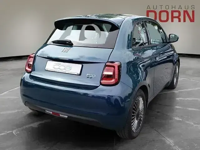Gebraucht Fiat 500e Icon 86 kW (118 PS) 2022 Grün Limousine