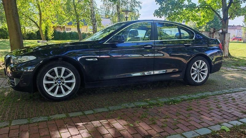 Gebraucht BMW 530 258 PS (189 kW) 2014 Schwarz Limousine