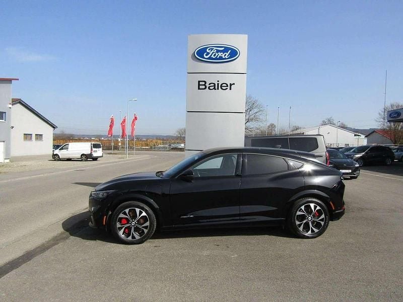 Gebraucht Ford Mustang Mach-E 197 kW (269 PS) 2022 Schwarz SUV