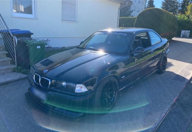Schwarz Gebraucht 1997 BMW 328 Coupé | 22.999 € - Bild 1/4