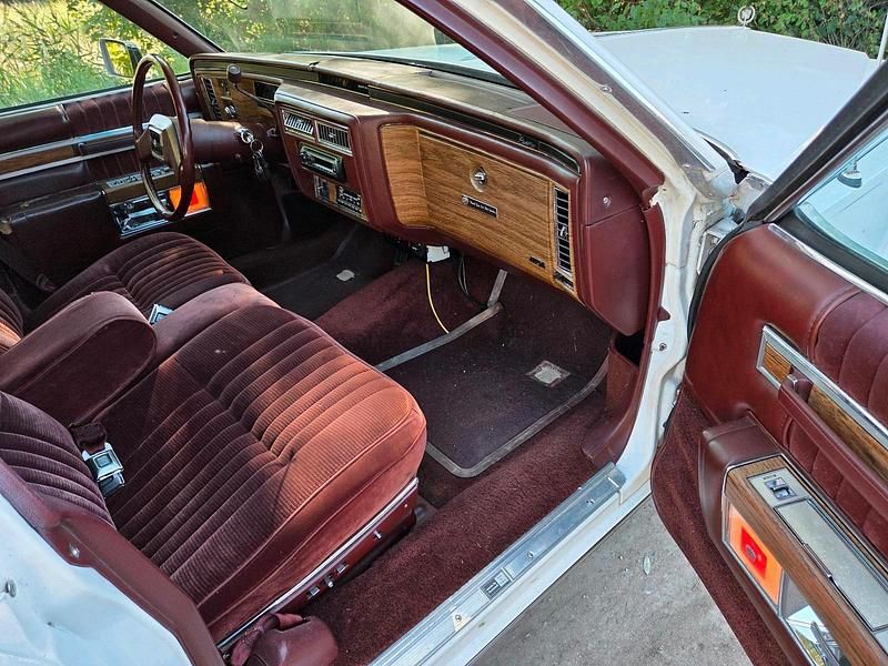 Weiß Gebraucht 1982 Cadillac Deville Limousine | 7.800 € - Bild 1/4