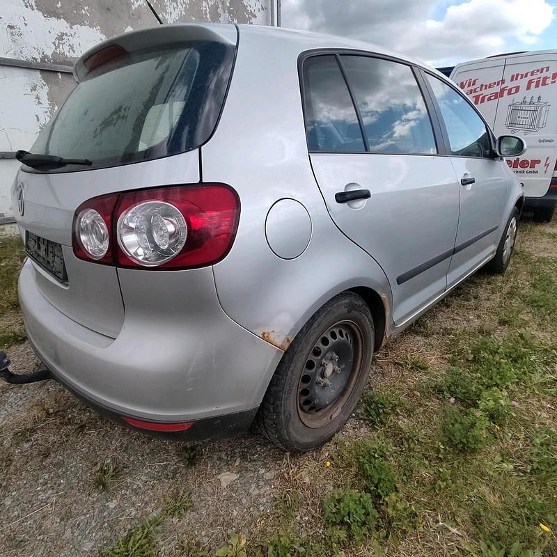 Gebraucht VW Golf IV 75 PS (55 kW) 2006 Silber Kombi