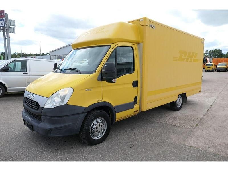 Gelb Gebraucht 2012 Iveco Daily Van | 10.591 € (Etwas zu teuer) - Bild 1/4