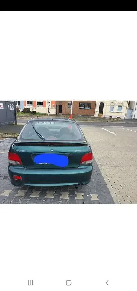 Gebraucht Hyundai Accent 75 PS (55 kW) 1999 Grün Limousine