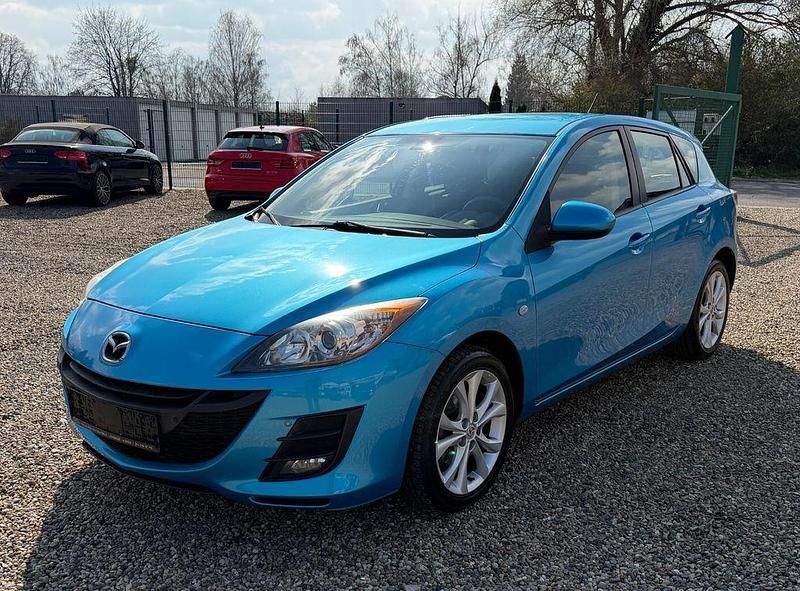 Używany Mazda 3 Active Plus 105 KM (77 kW) 2010 Niebieski Sedan/Limuzyna