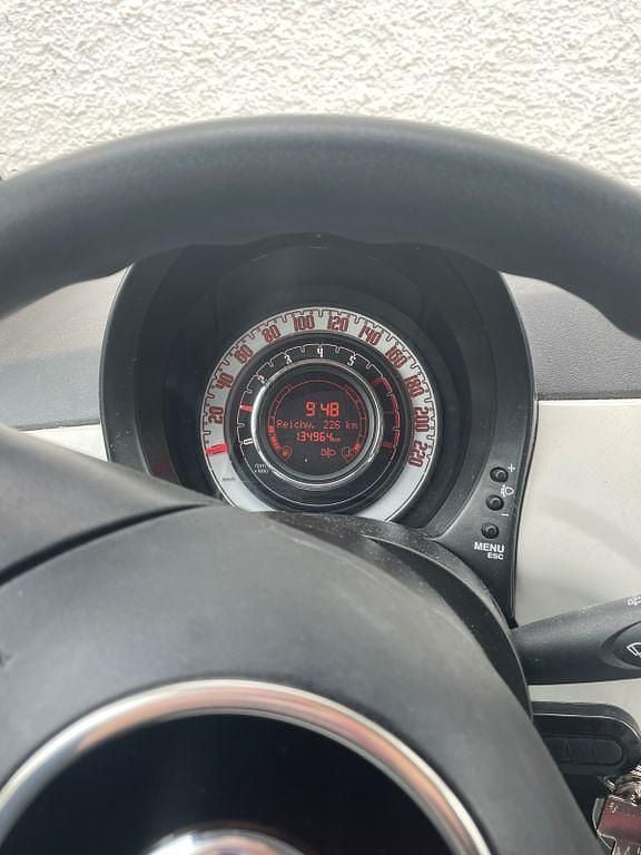 Weiß Gebraucht 2010 Fiat 500 Pop Kleinwagen | 3.500 € (Fairer Preis) - Bild 1/4