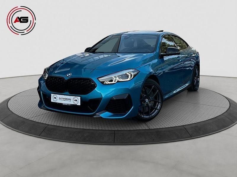 Blau Gebraucht 2021 BMW M235 Performance Limousine | 31.880 € (Fairer Preis) - Bild 1/4