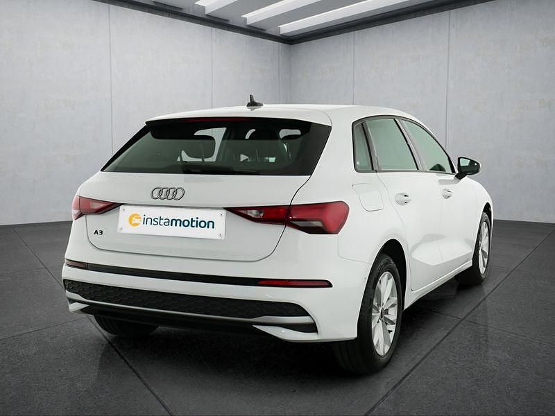 Gebraucht Audi A3 Sportback 116 PS (85 kW) 2024 Weiß Kleinwagen