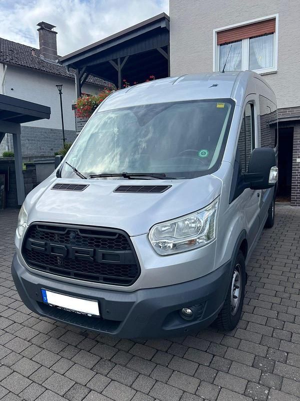 Second-hand Ford Transit Trend 131 CP (96 kW) 2017 Argintiu Monovolum