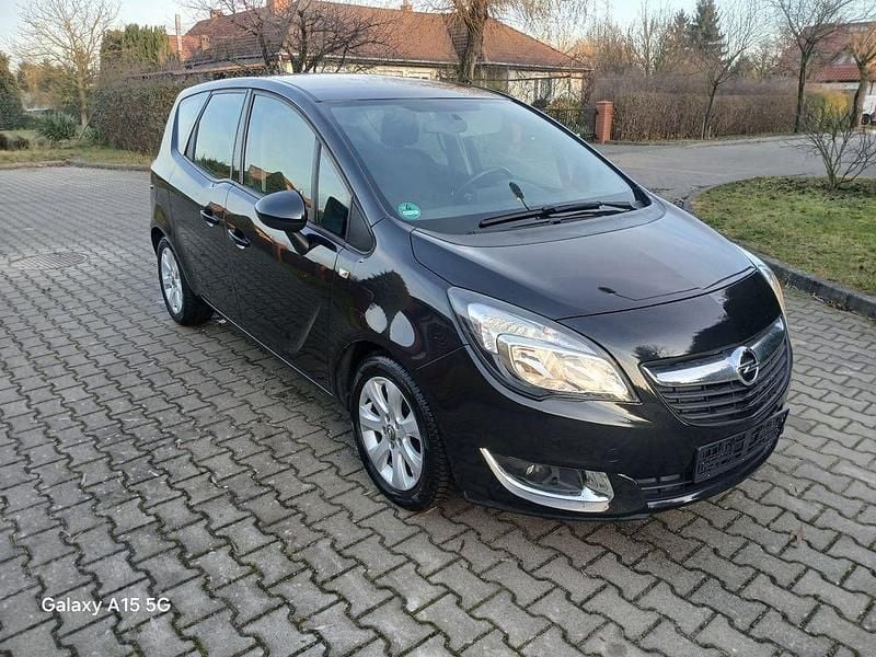 Gebraucht Opel Meriva Edition 101 PS (74 kW) 2015 Schwarz Van / Kleinbus