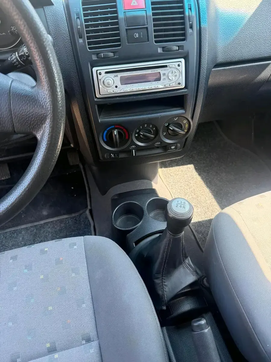 Gebraucht Hyundai Getz 60 PS (44 kW) 2004 Schwarz Kleinwagen