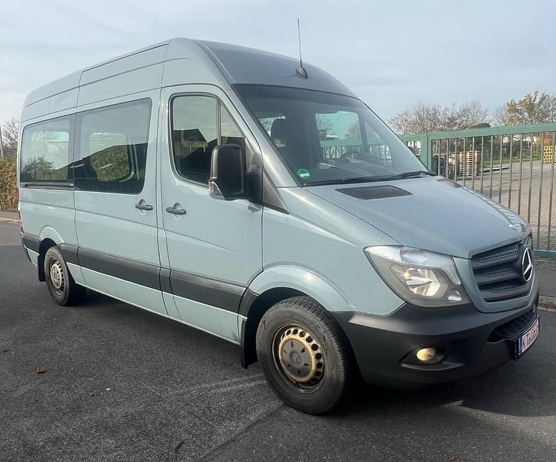 Grau Gebraucht 2014 Mercedes 316 Van | 18.445 € (Teuer) - Bild 1/4