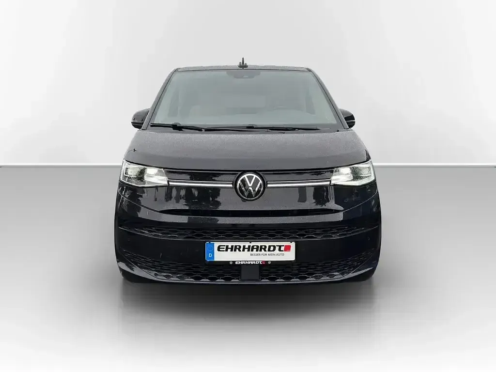 Gebraucht VW Multivan Life 110 PS (80 kW) 2024 Schwarz Van / Kleinbus
