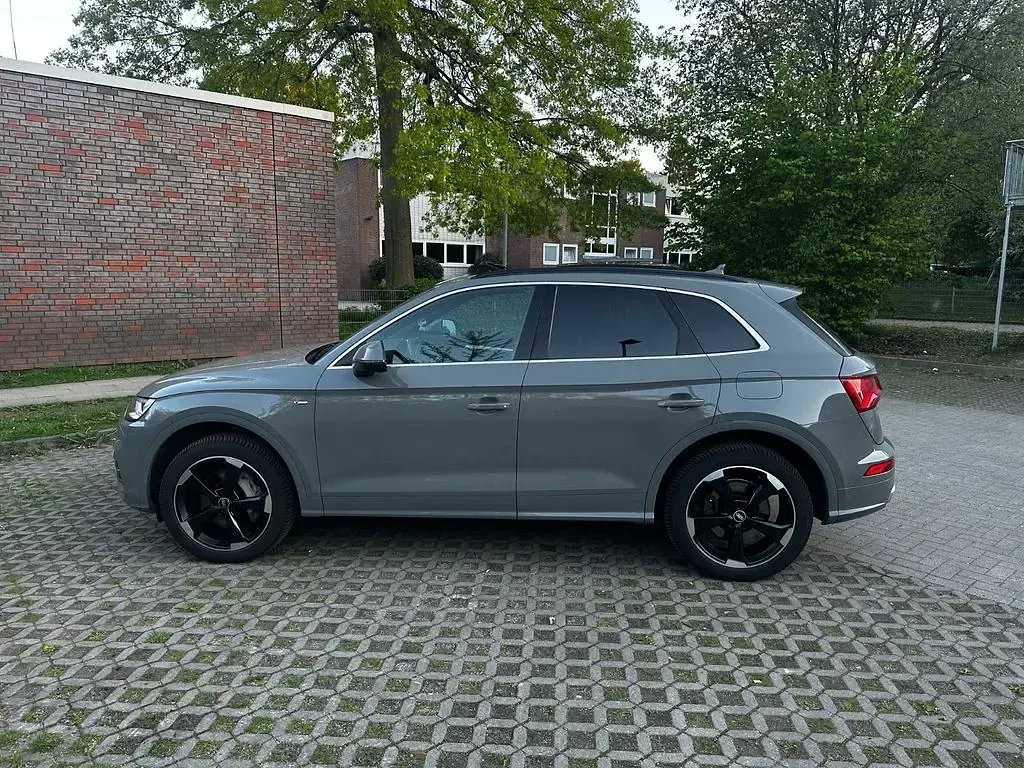 Gebraucht Audi Q5 252 PS (185 kW) 2020 Grau SUV