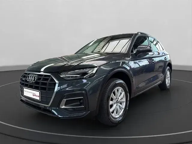 Käytetty Audi Q5 Performance 299 HP (219 kW) 2023 Harmaa Katumaasturi