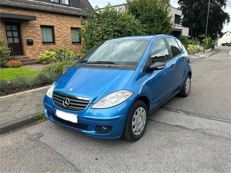 Blau Gebraucht 2008 Mercedes A170 Edition Limousine | 2.999 € (Guter Preis) - Bild 1/4