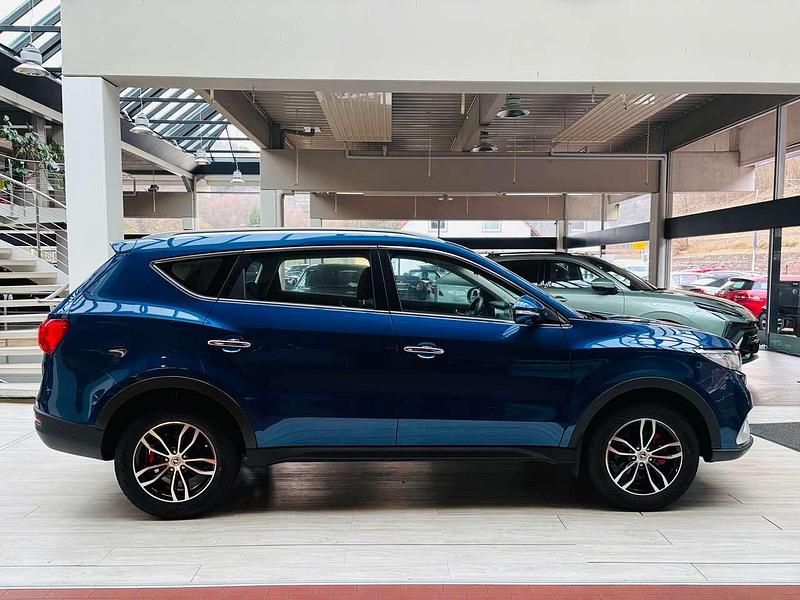 Gebraucht DFSK Fengon 145 PS (106 kW) 2025 Blau SUV