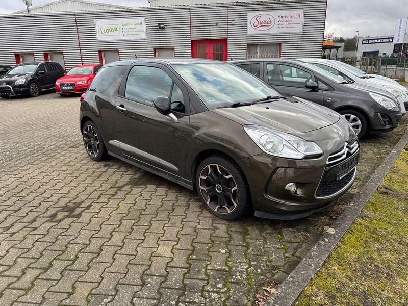 Gebraucht Citroën DS3 120 PS (88 kW) 2012 Braun Kleinwagen