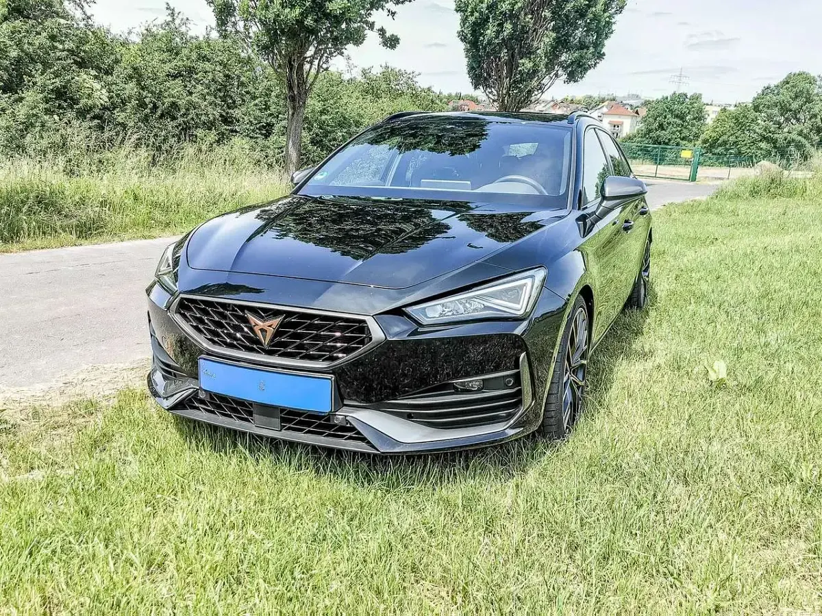 Gebraucht Cupra Leon VZ 310 PS (228 kW) 2023 Schwarz Kombi