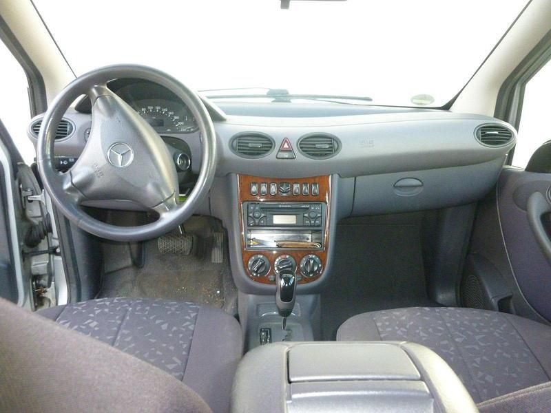 Gebraucht Mercedes A160 102 PS (75 kW) 2003 Silber Kleinwagen