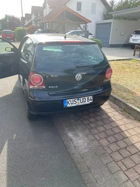 Gebraucht VW Polo Comfortline 80 PS (58 kW) 2009 Schwarz Kleinwagen
