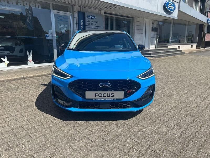 Gebraucht Ford Focus Performance Edition 280 PS (205 kW) 2025 Blau Limousine