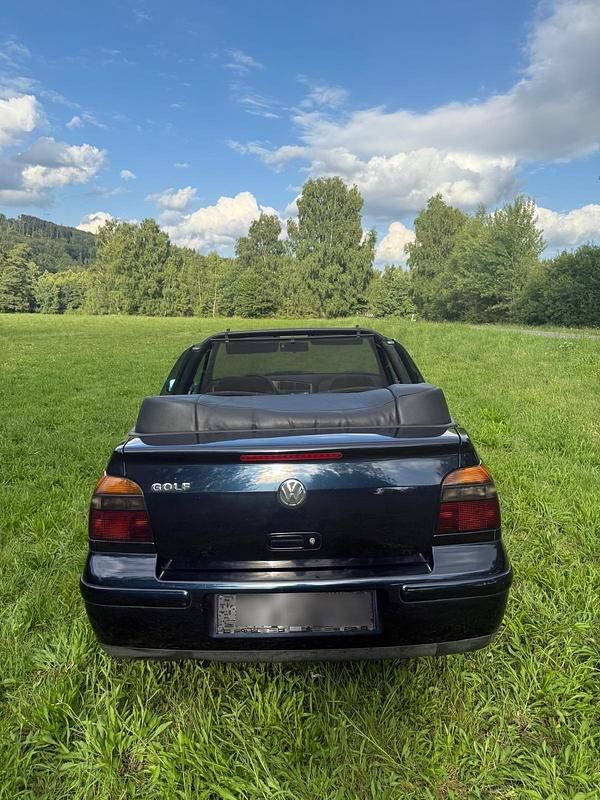 Gebraucht VW Golf Cabriolet 101 PS (74 kW) 1999 Blau Cabrio