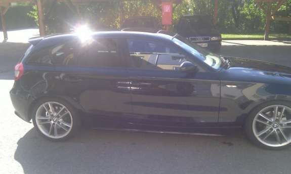 Gebraucht BMW 118 122 PS (89 kW) 2005 Schwarz metallic Kleinwagen