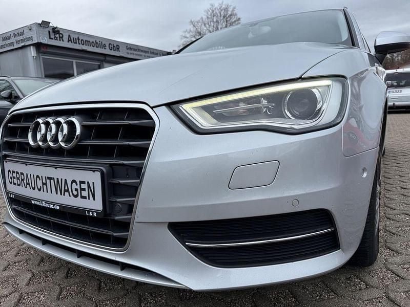 Gebraucht Audi A3 Attraction 150 PS (110 kW) 2014 Silber Limousine