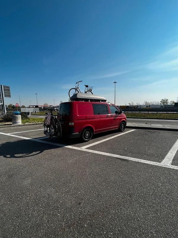 Rot Gebraucht 2009 VW T5 Van | 17.000 € - Bild 1/2