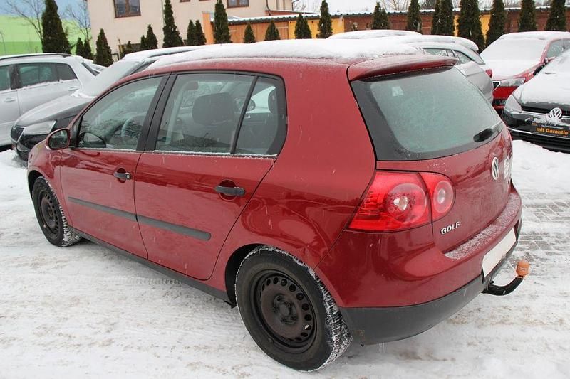 Gebraucht VW Golf IV Trendline 90 PS (66 kW) 2004 Rot Limousine