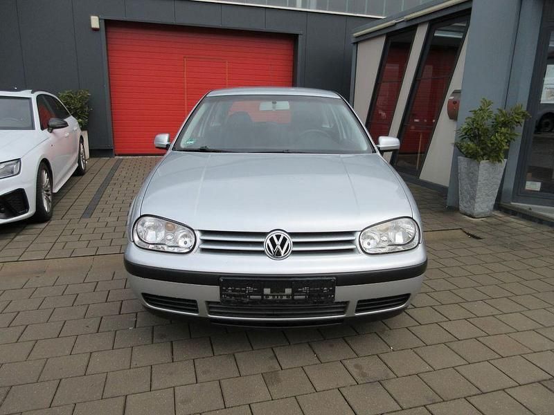 Gebraucht VW Golf IV Basis 75 PS (55 kW) 2003 Silber Limousine
