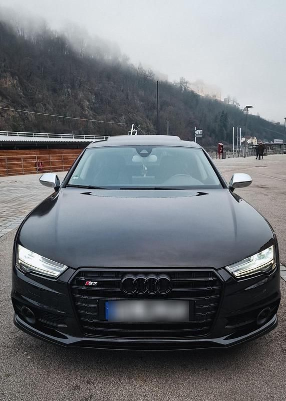 Gebraucht Audi S7 Sportback Ambiente 450 PS (330 kW) 2017 Schwarz Kleinwagen