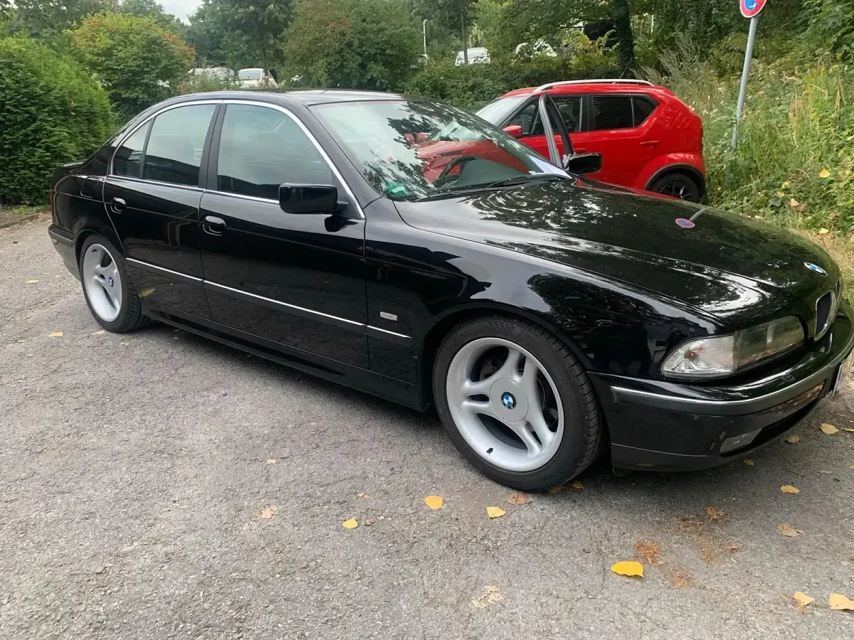 Gebraucht BMW 523 170 PS (125 kW) 1997 Schwarz Limousine