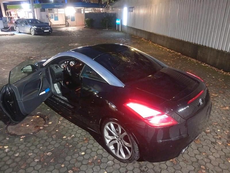 Gebraucht Peugeot RCZ 230 PS (169 kW) 2012 Schwarz Coupé